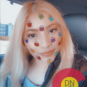 Meet your Posher, Leslie!